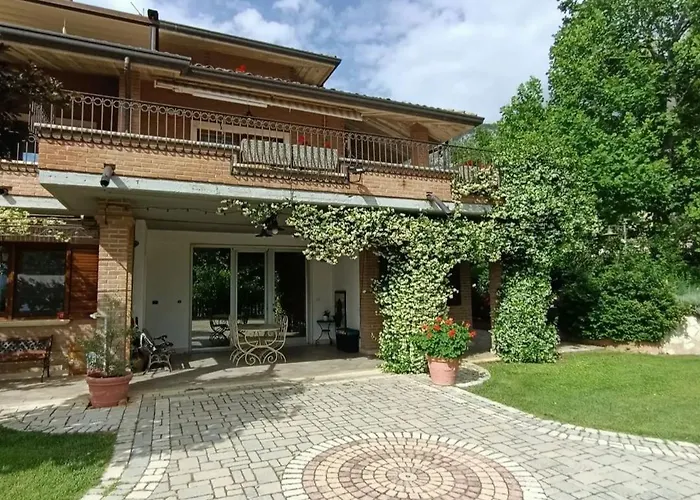 Rossomattone スルモナ